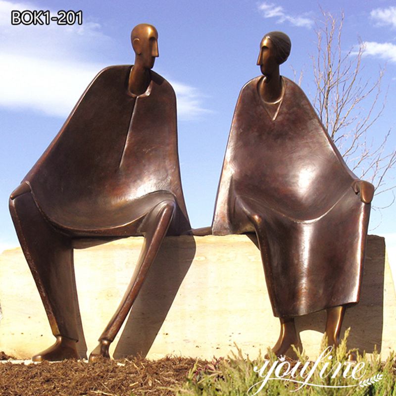Exploring the Contemporary Artistry of Modern Statues